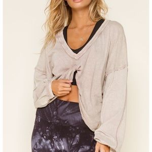 FREE PEOPLE Moon Rising Womens Rose Dust Tee. Size small. Oversized